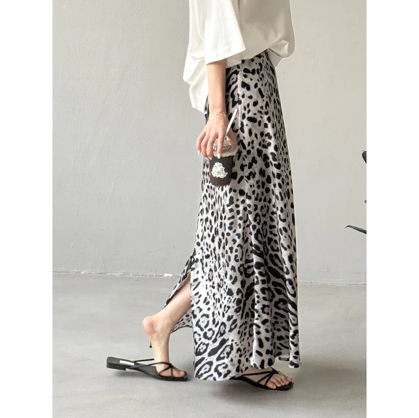 Stylish Slimming Leopard Midi Skirt - Sculptify™