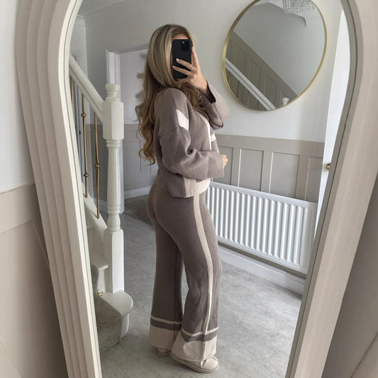 Crew-neck Sweater And Relaxed-fit Casual Pants Set Sets Sculptify™
