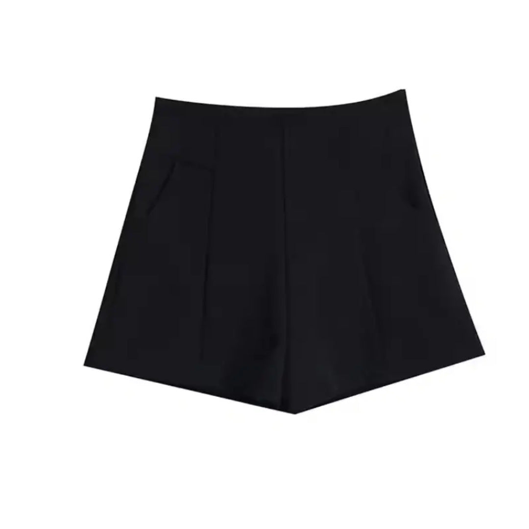 Sleek All-Match Flattering Shorts
