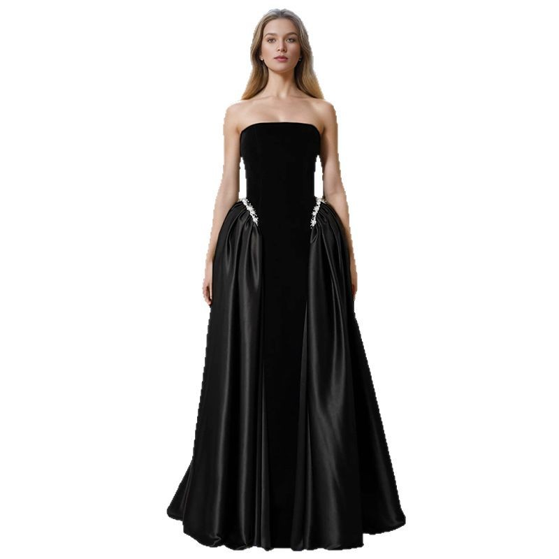 Design A Strapless Maxi Dress For Women - Sculptify™