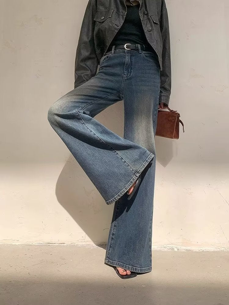 Washed Vintage Mop-Leg Jeans