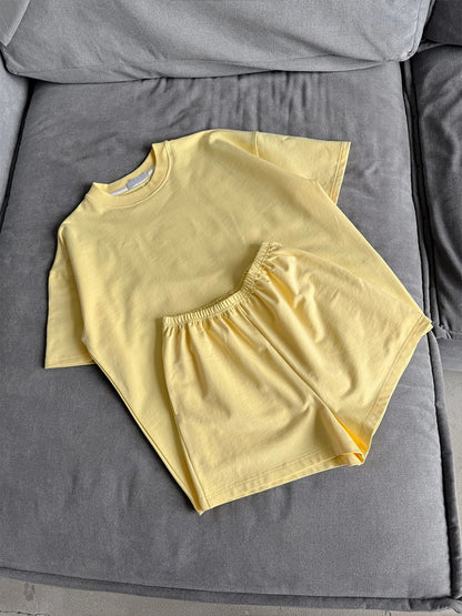 Casual Short-Sleeve Crew-Neck Top And Shorts Two-Piece Set - Sculptify™