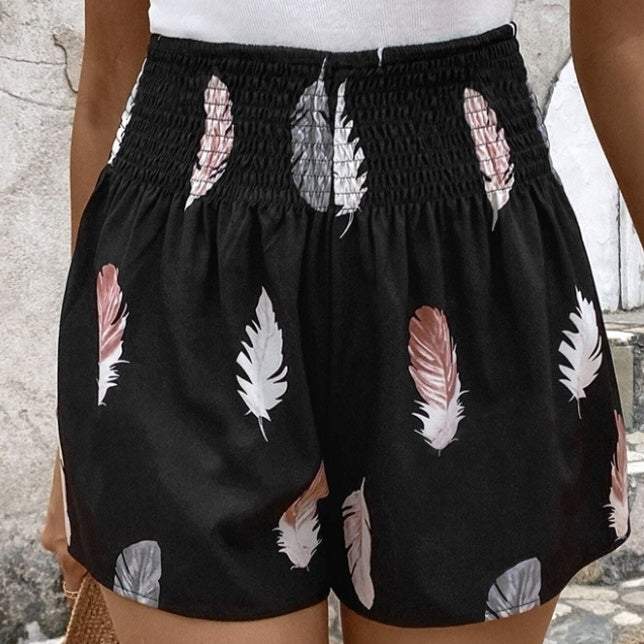 Casual Feather Print Elastic Waist Shorts