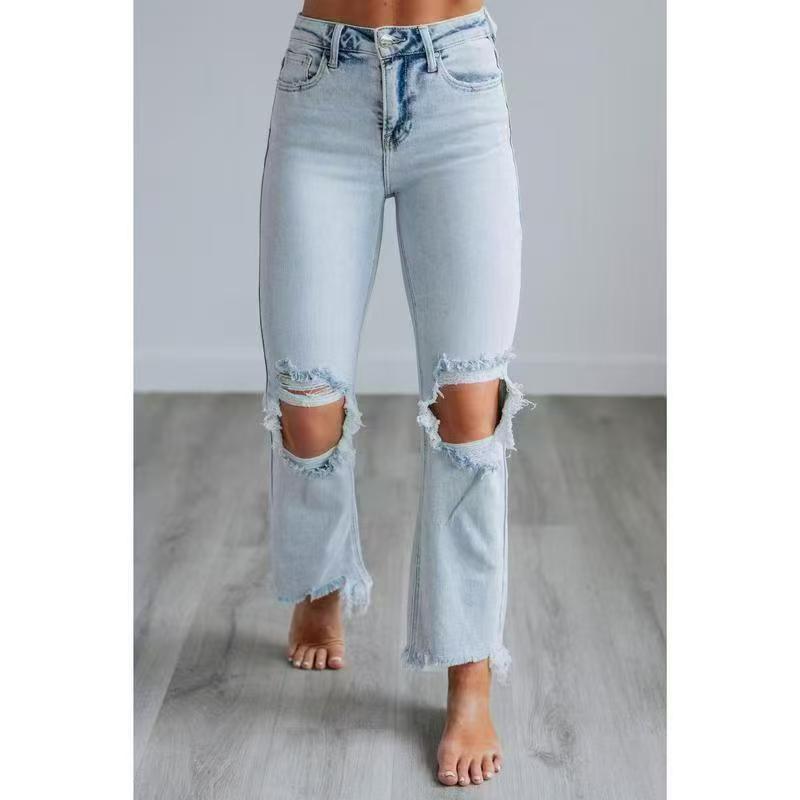 EuroVibe Distressed Slim Jeans