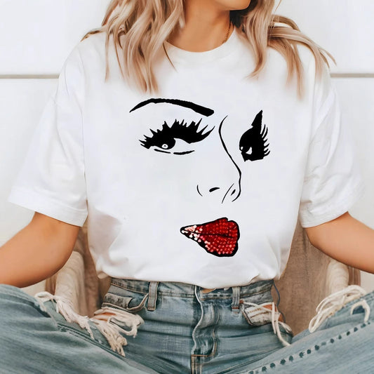 Loose-fitting Short-sleeve T-shirt With A Lip-print Design  Short sleeve t-shirts Sculptify™