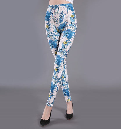 FeatherFit Spring Leggings