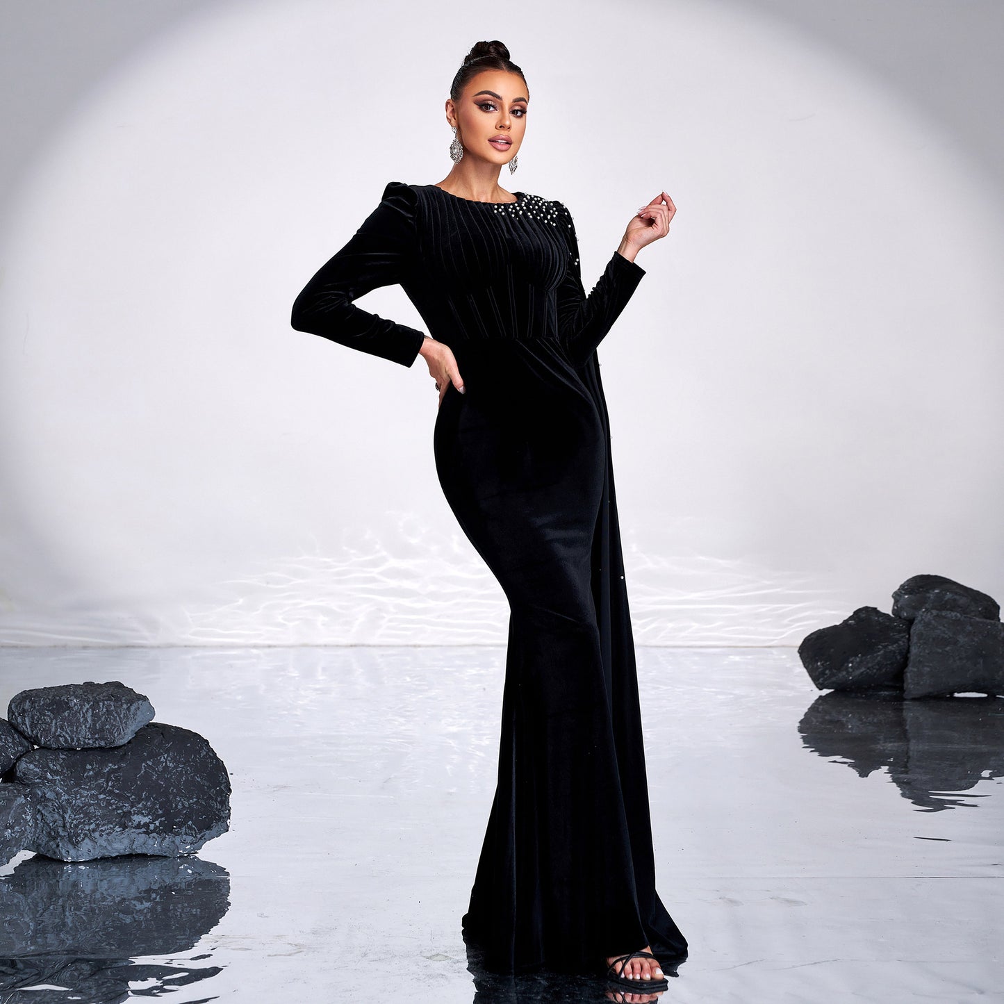 Velvet Round Neck Long Sleeve Rhinestone Evening Dress - Sculptify™