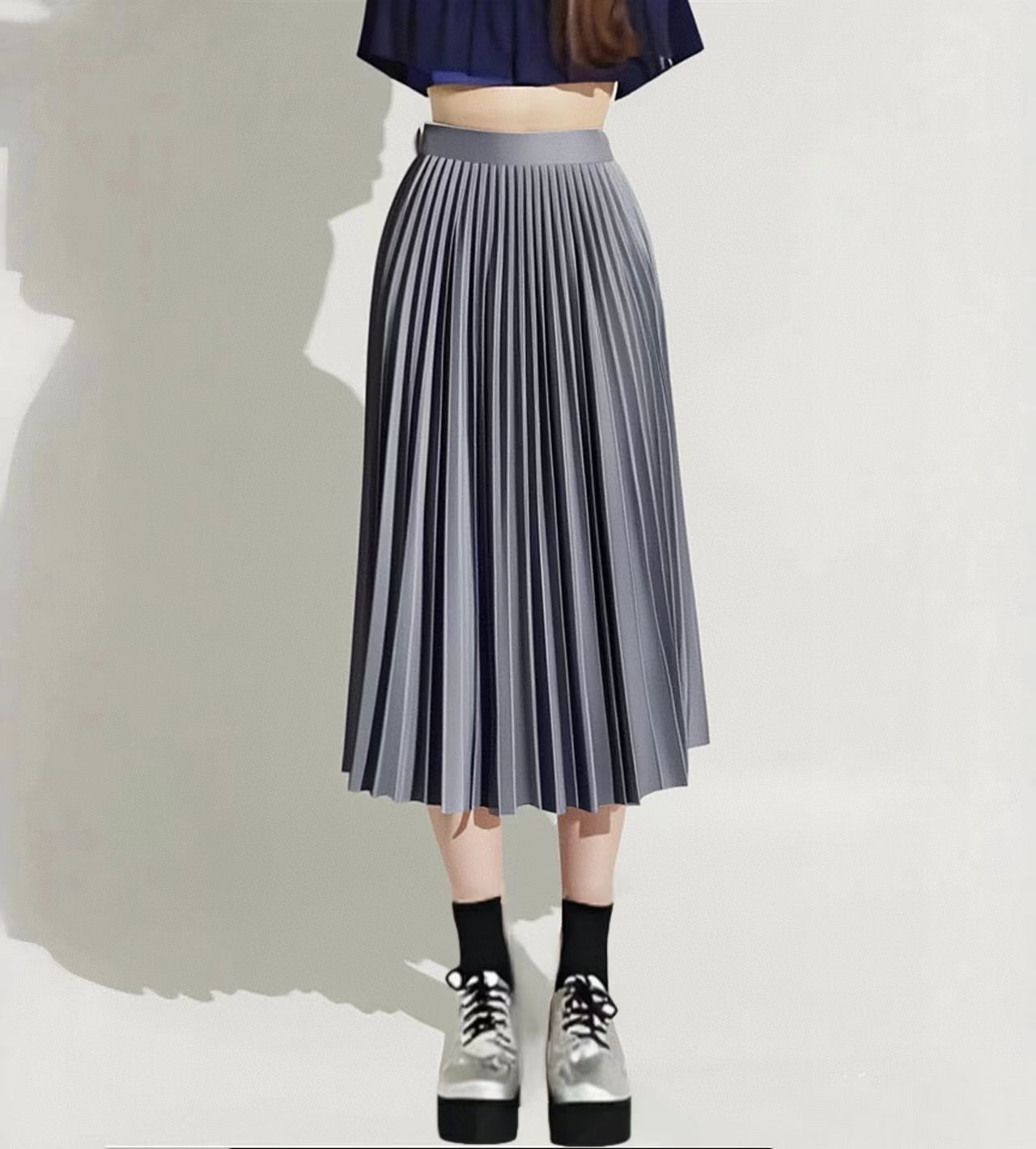 Classic Mid-Length Slim Pleated Skirt