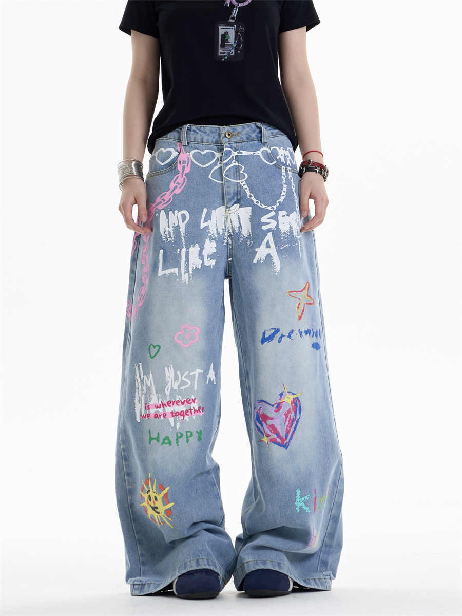 Edgy Waist Chain Printed Jeans