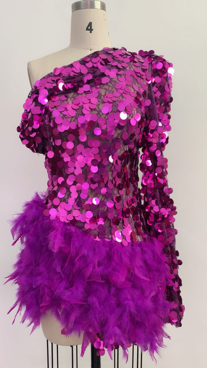 Purple Sequined Feather Skirt One-shoulder Sleeve Short Dress Luxury Party Stage Performance Dress - Sculptify™