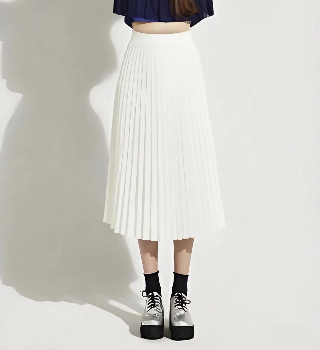 Classic Mid-Length Slim Pleated Skirt