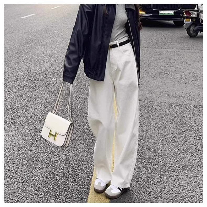Clean Look Wide-Leg White Jeans