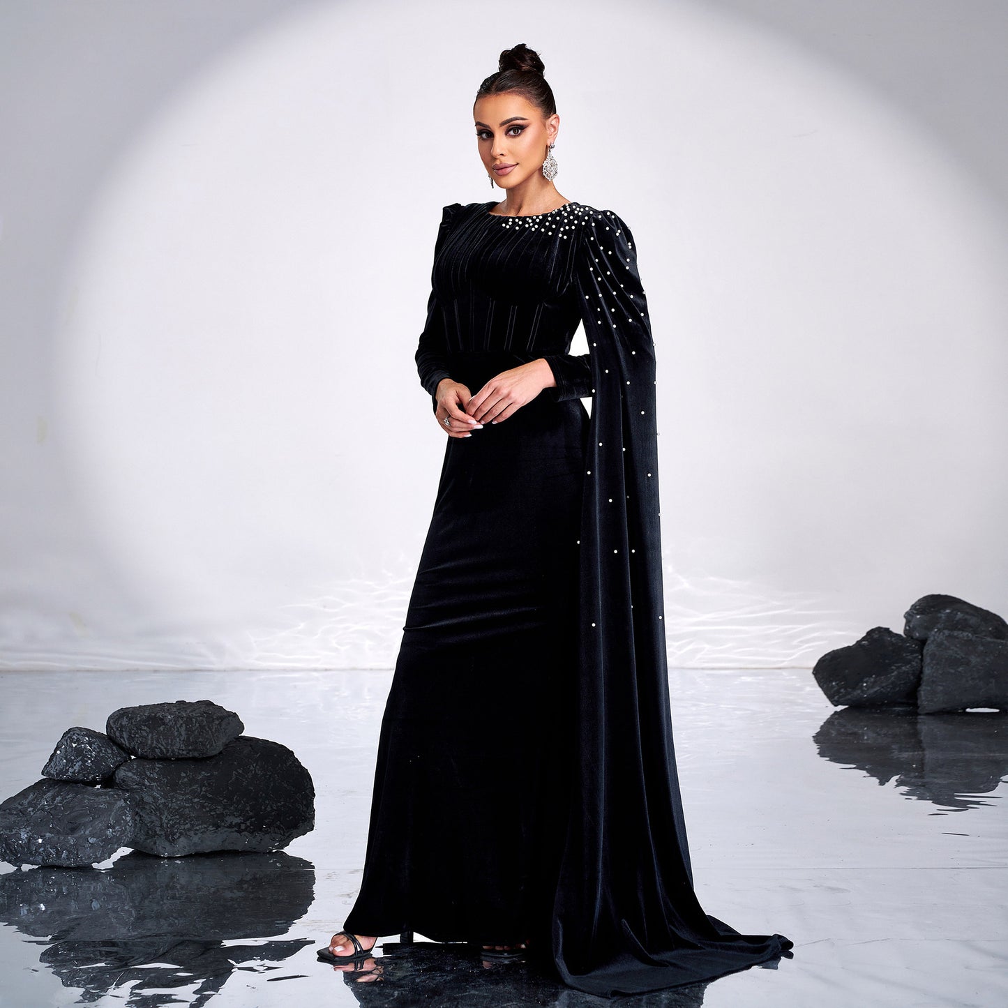 Velvet Round Neck Long Sleeve Rhinestone Evening Dress - Sculptify™
