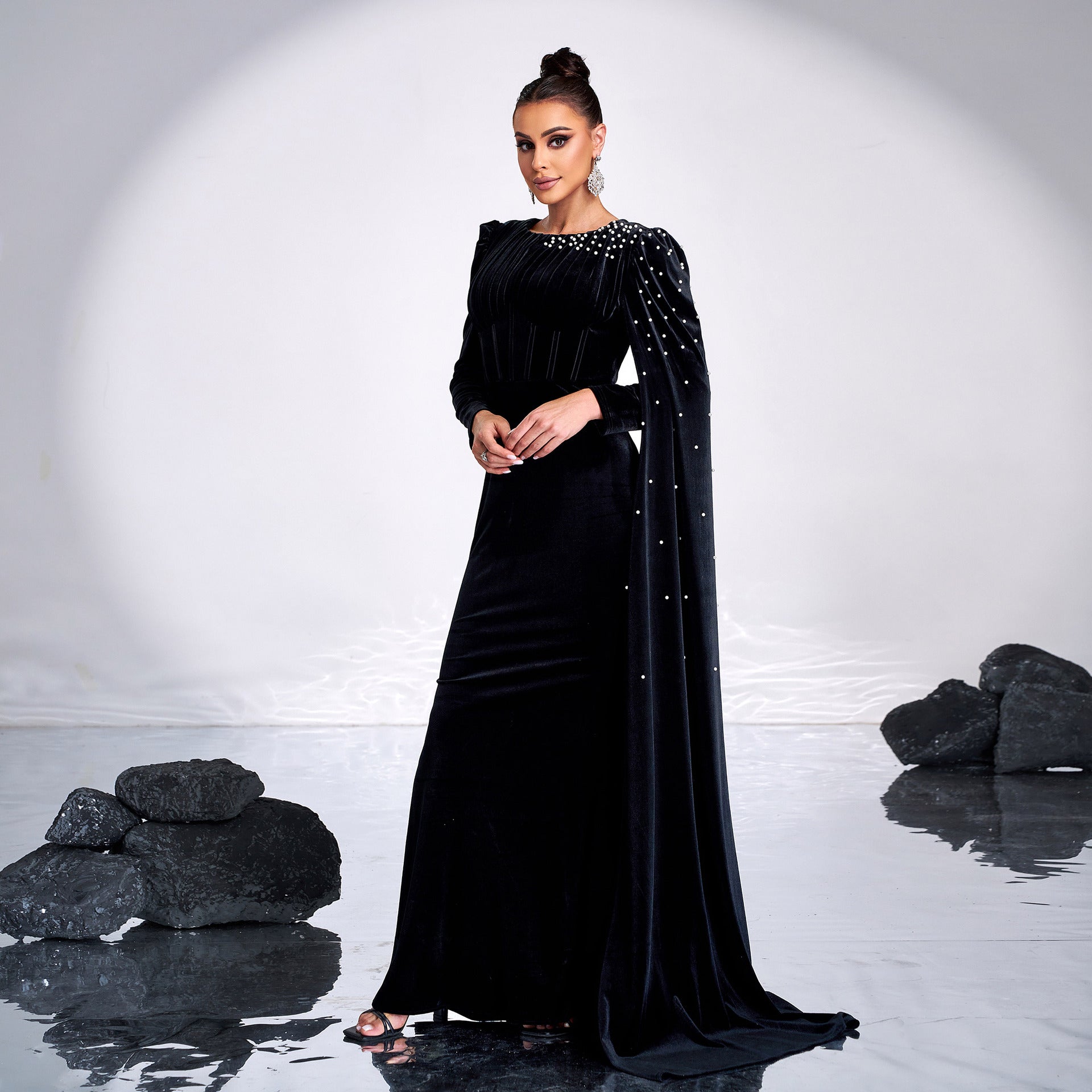 Velvet Round Neck Long Sleeve Rhinestone Evening Dress - Sculptify™